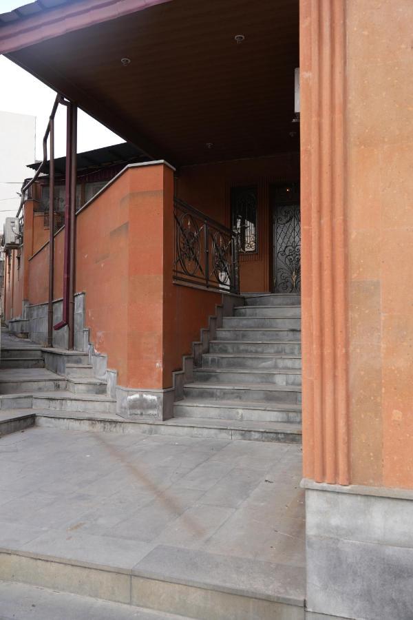 Ivan House Yerevan Exterior photo